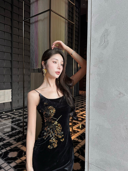 Princess Spaghetti Strap Black Mermaid Maxi Dress Sexy Velvet Sequins Accent Evening Long Dress AP3484