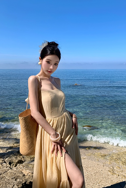 Flattering Spaghetti Strap A-Line Flowy Maxi Dress Minimalist Ruffles Hem Double Layers Long Dress AP3491