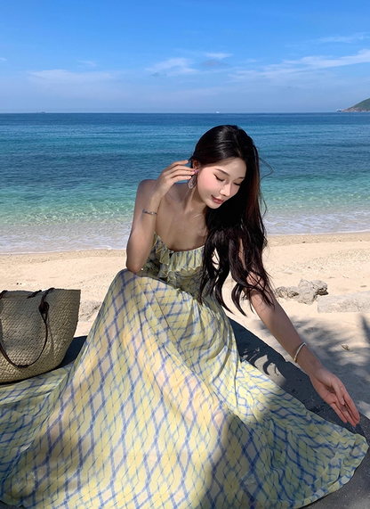 Stylish A-Line Trimmed Ruffles Maxi Dress Vintage Spaghetti Strap Cinched-Waist Plaid Flowy Hem Long Dress AP3493