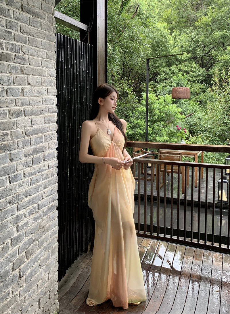 Playful A-Line Ombre Draped Maxi Dress Stylish Spaghetti Strap Flowy Everyday Wear Long Dress AP3494