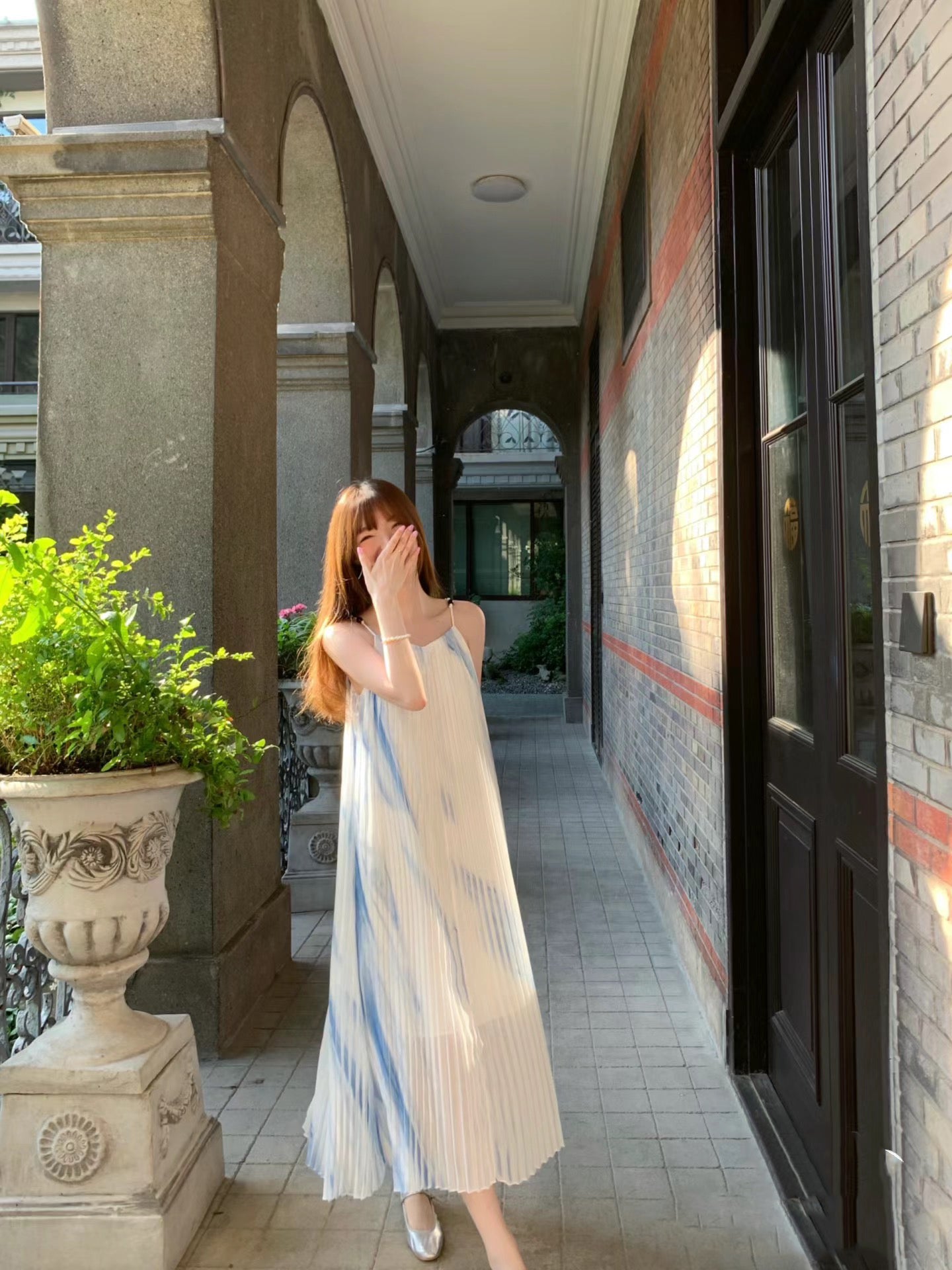 Simple Spaghetti Strap Ombre Maxi Dress With Lining Chic A-Line Pleated Flowy Long Dress AP3500