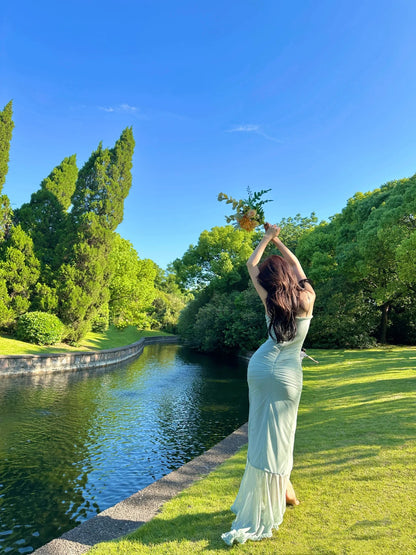 Fashionable Spaghetti Strap Cutout Design Maxi Dress Novelty Ruched Ruffles Tulle Splicing Mermaid Long Dress AP3502