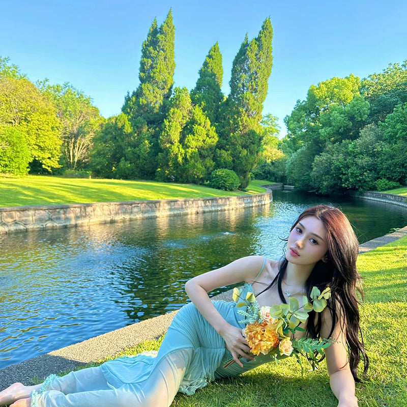 Fashionable Spaghetti Strap Cutout Design Maxi Dress Novelty Ruched Ruffles Tulle Splicing Mermaid Long Dress AP3502