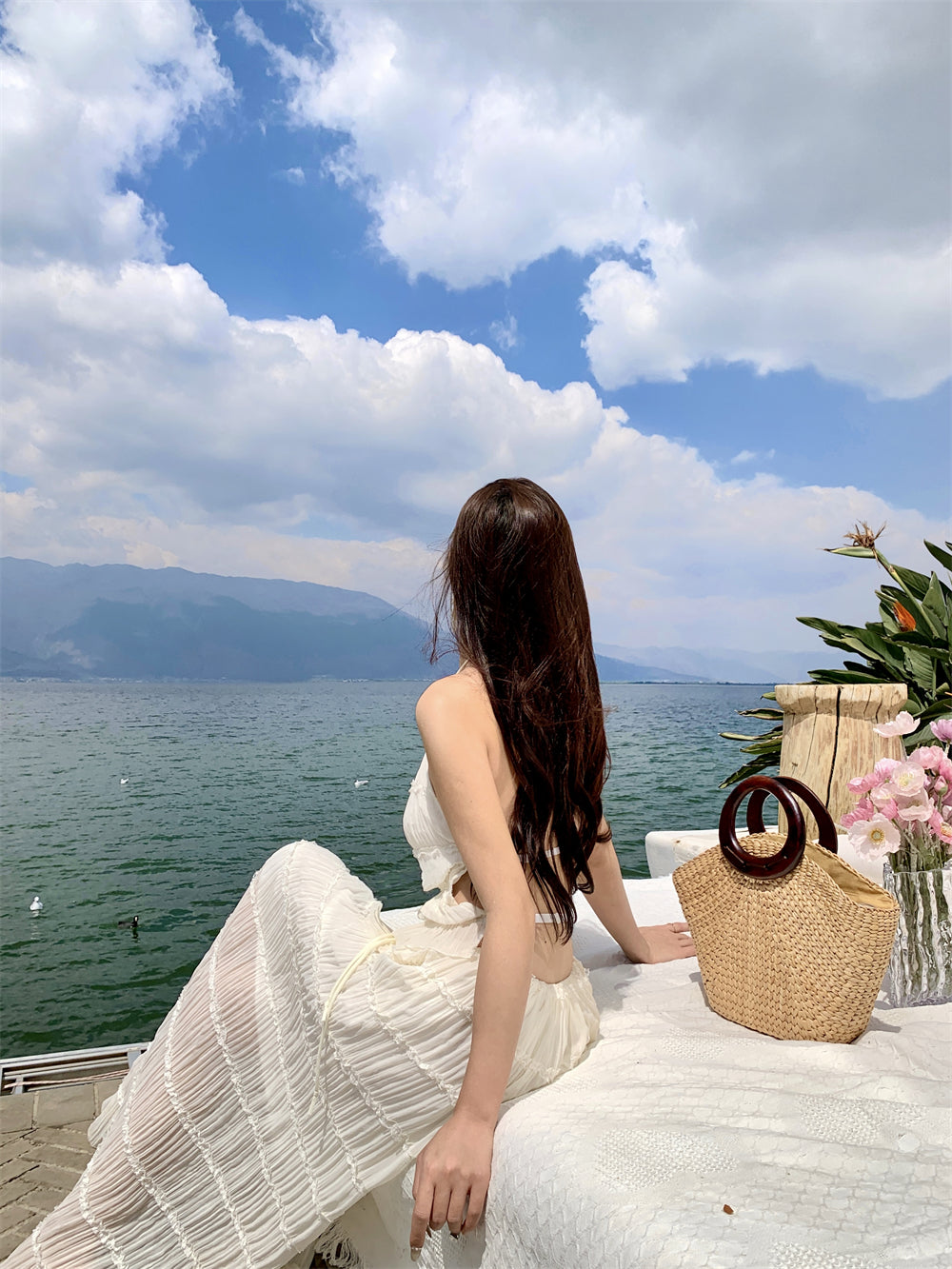 Glamorous A-Line 2-Piece Set Maxi Dress Casual Tie-Back Pleated Flowy White Halter Long Dress AP3509