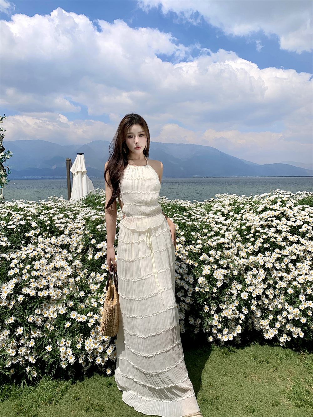 Glamorous A-Line 2-Piece Set Maxi Dress Casual Tie-Back Pleated Flowy White Halter Long Dress AP3509