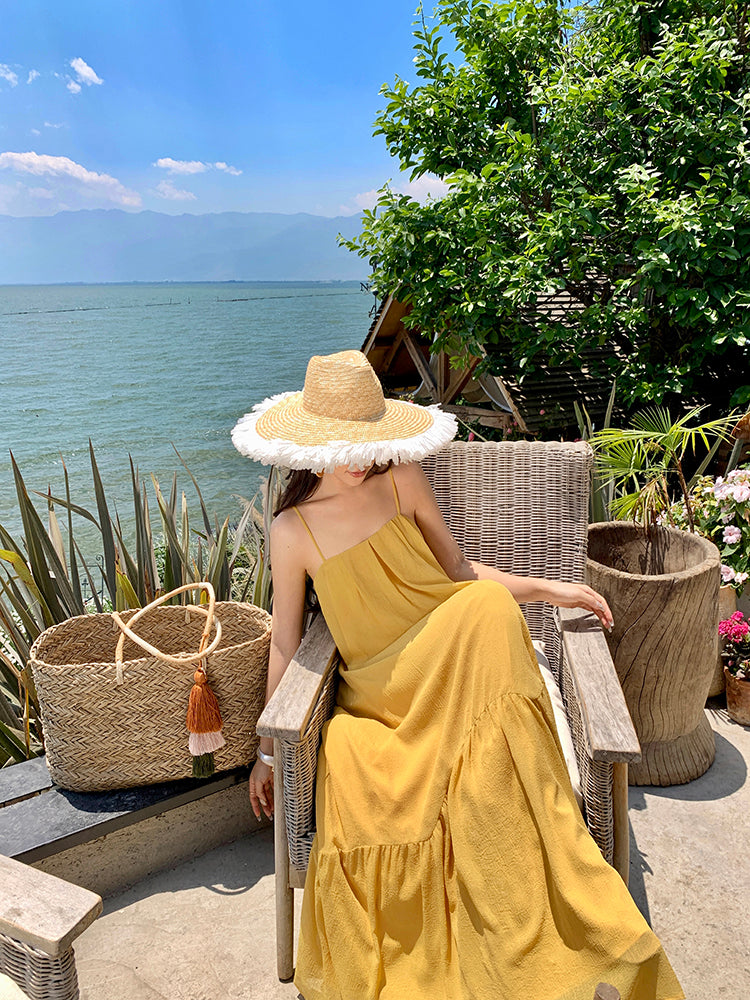 Minimalist A-Line Spaghetti Straps Flowy Maxi Dress Loose Fit Yellow Backless Long Dress AP3512