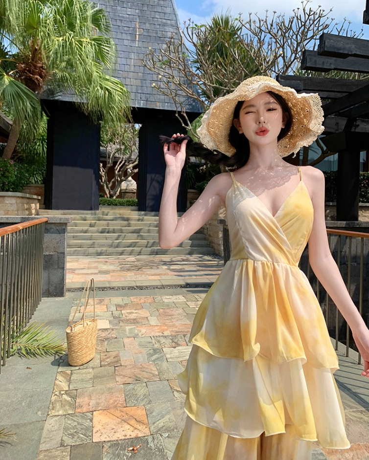 Classical A-Line Cinched-Waist Spaghetti Straps Maxi Dress Simple Tiered Yellow Tie-Dye Long Dress AP3521