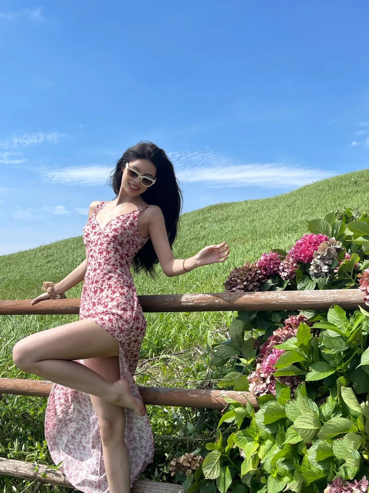 Luxury Sheath Bikini Cover-Up Floral Maxi Dresses Hot Girls Sweetheart Neck Backless High-Slit Long Dress AP3524