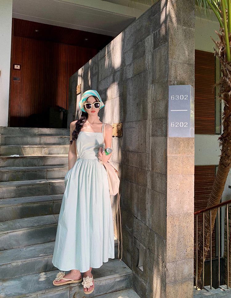 Chic A-Line Spaghetti Straps Simple Maxi Dress With Pocket Vibrant Crisscross Back Everyday Wear Long Dress AP3526