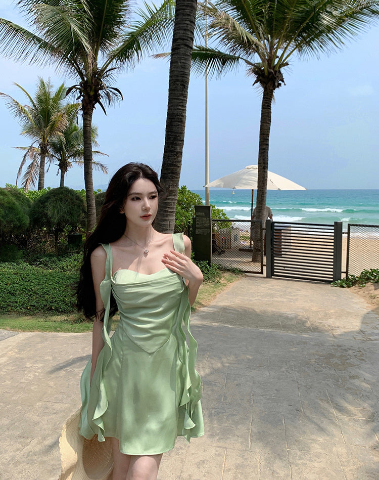 Fabulous Spaghetti Strap A-Line Ruffles Trim Mini Dress Fashion Green Satin Partied Outfit Short Dress AP3527