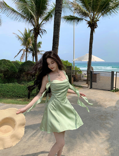 Fabulous Spaghetti Strap A-Line Ruffles Trim Mini Dress Fashion Green Satin Partied Outfit Short Dress AP3527