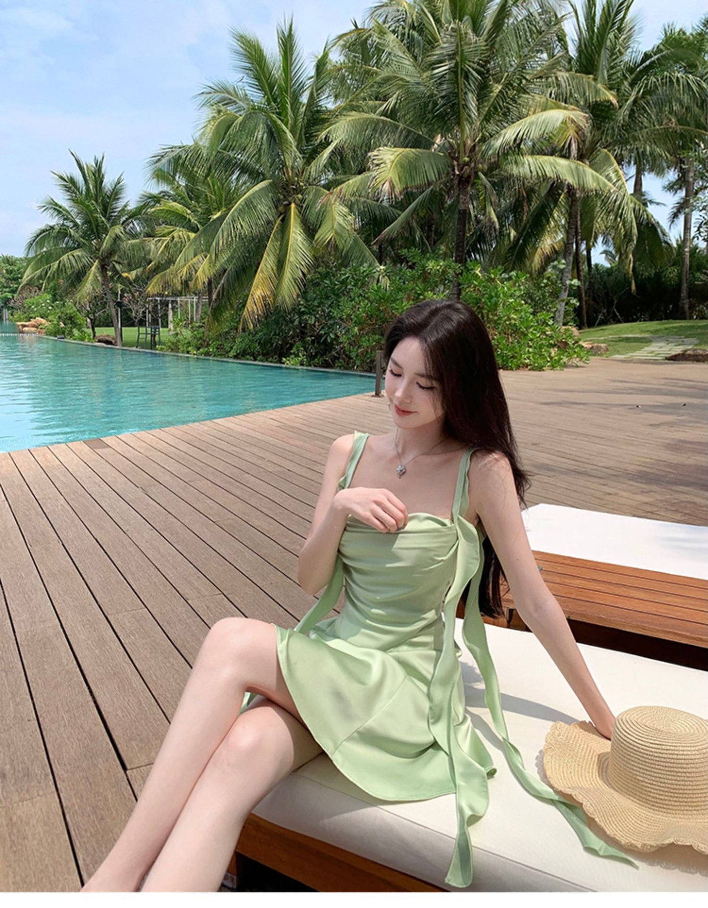 Fabulous Spaghetti Strap A-Line Ruffles Trim Mini Dress Fashion Green Satin Partied Outfit Short Dress AP3527