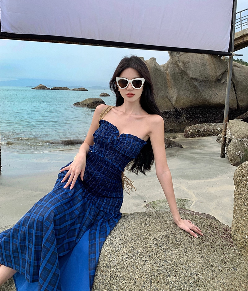 Hottie Outfit Strapless A-Line Plaid Maxi Dresses Gen Z Style Cinched-Waist High-Slit Ruffles Trim Long Dress AP3548