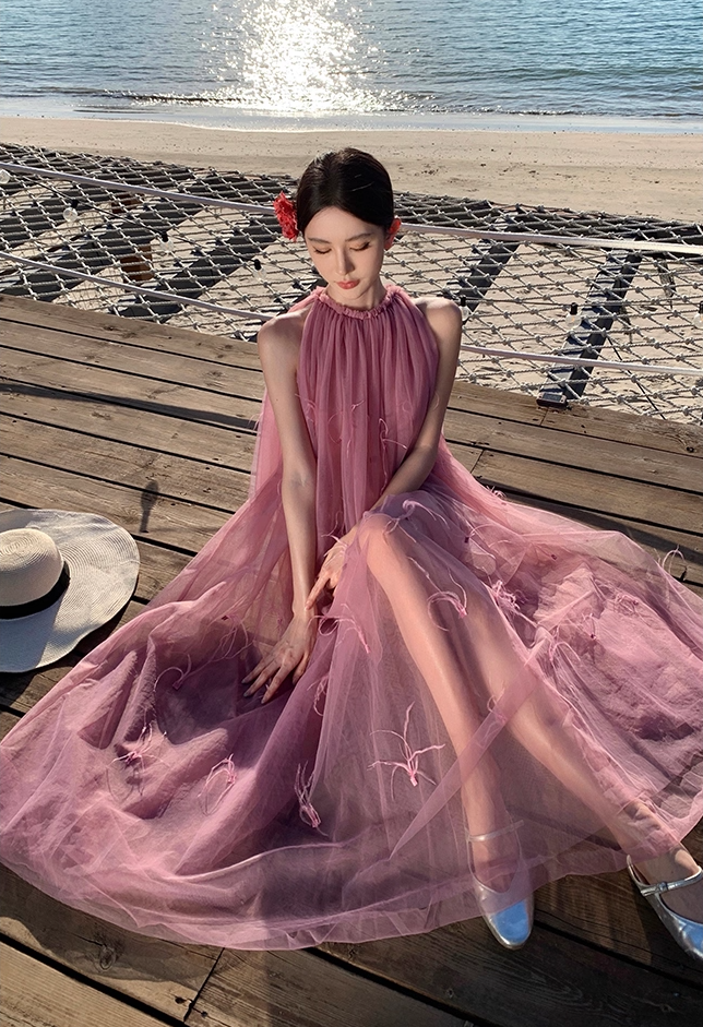 Vogue Pink Tulle A-Line Maxi Dresses Cute Jewel Neck Feather Trim Sleeveless Long Dress AP3556