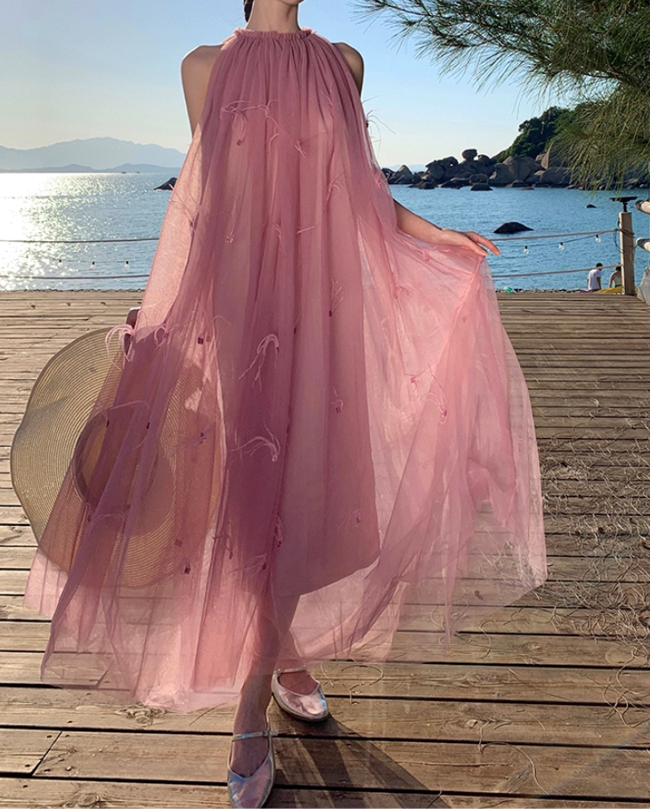 Vogue Pink Tulle A-Line Maxi Dresses Cute Jewel Neck Feather Trim Sleeveless Long Dress AP3556
