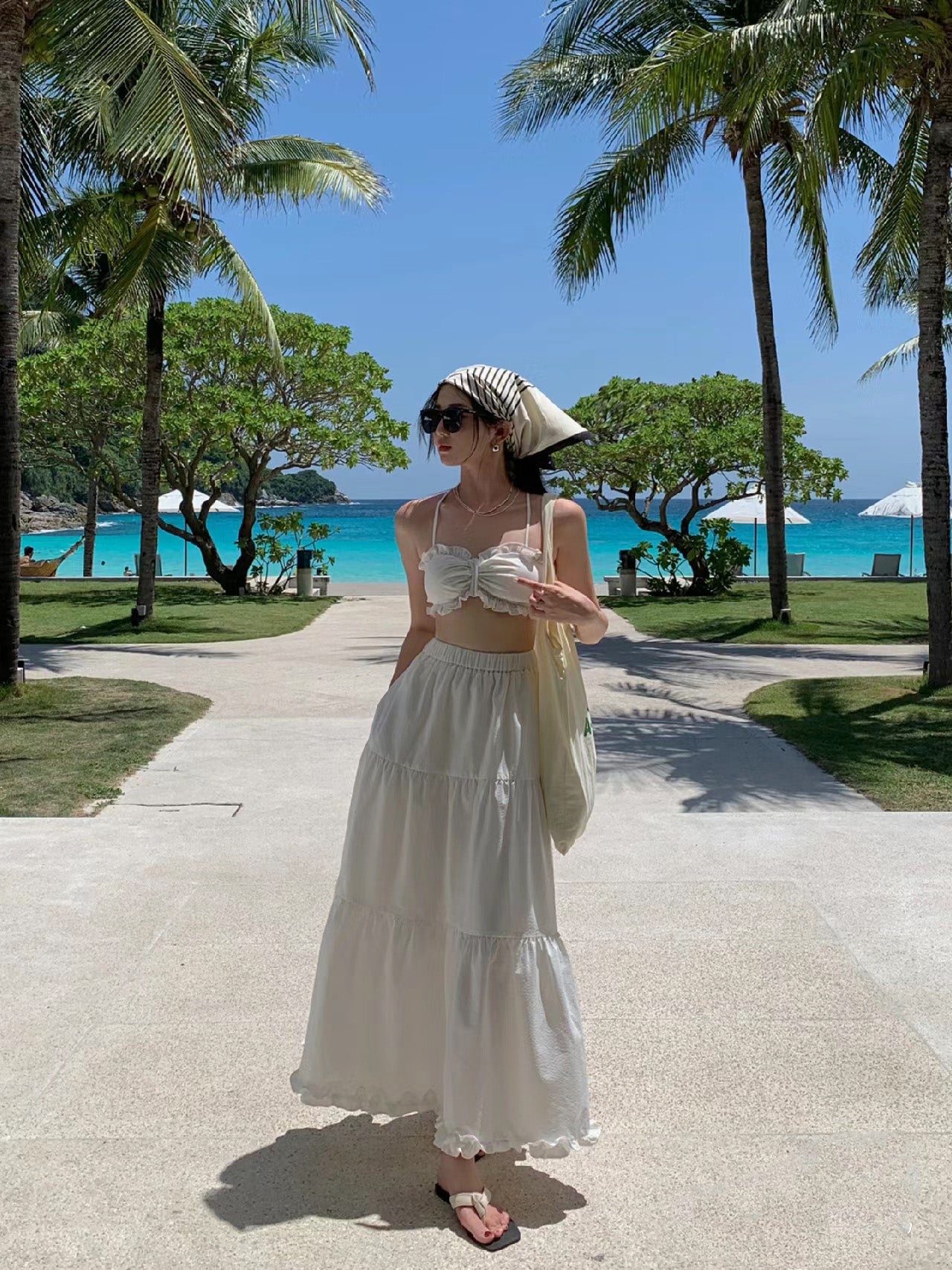 Fitted Two-Piece Set Spaghetti Straps Maxi Dress Elegant Ruffles Trim A-Line Crisscross Back Long Dress AP3562