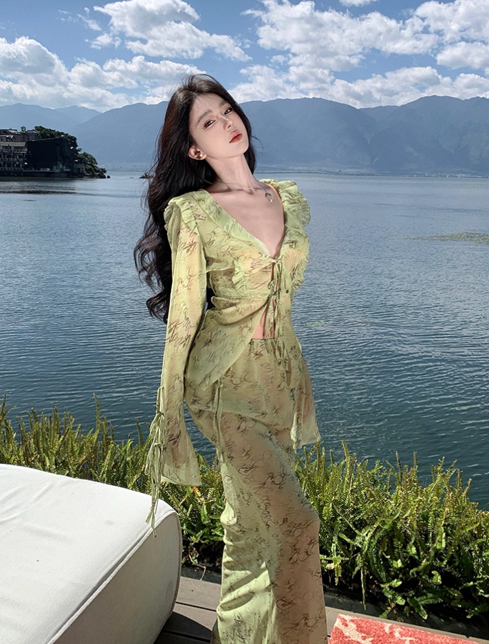 Flowy Long Sleeve Tie-Front Ruffles Trim Maxi Dresses Romantic 2-Piece Set Floral Print Sheath V-Neck Green Long Dress AP3566