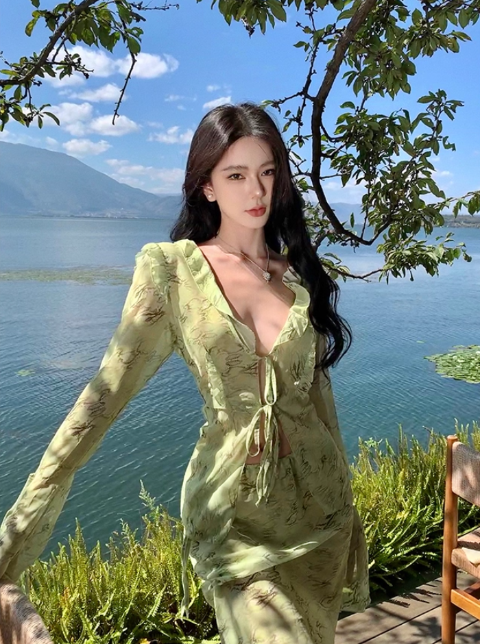 Flowy Long Sleeve Tie-Front Ruffles Trim Maxi Dresses Romantic 2-Piece Set Floral Print Sheath V-Neck Green Long Dress AP3566