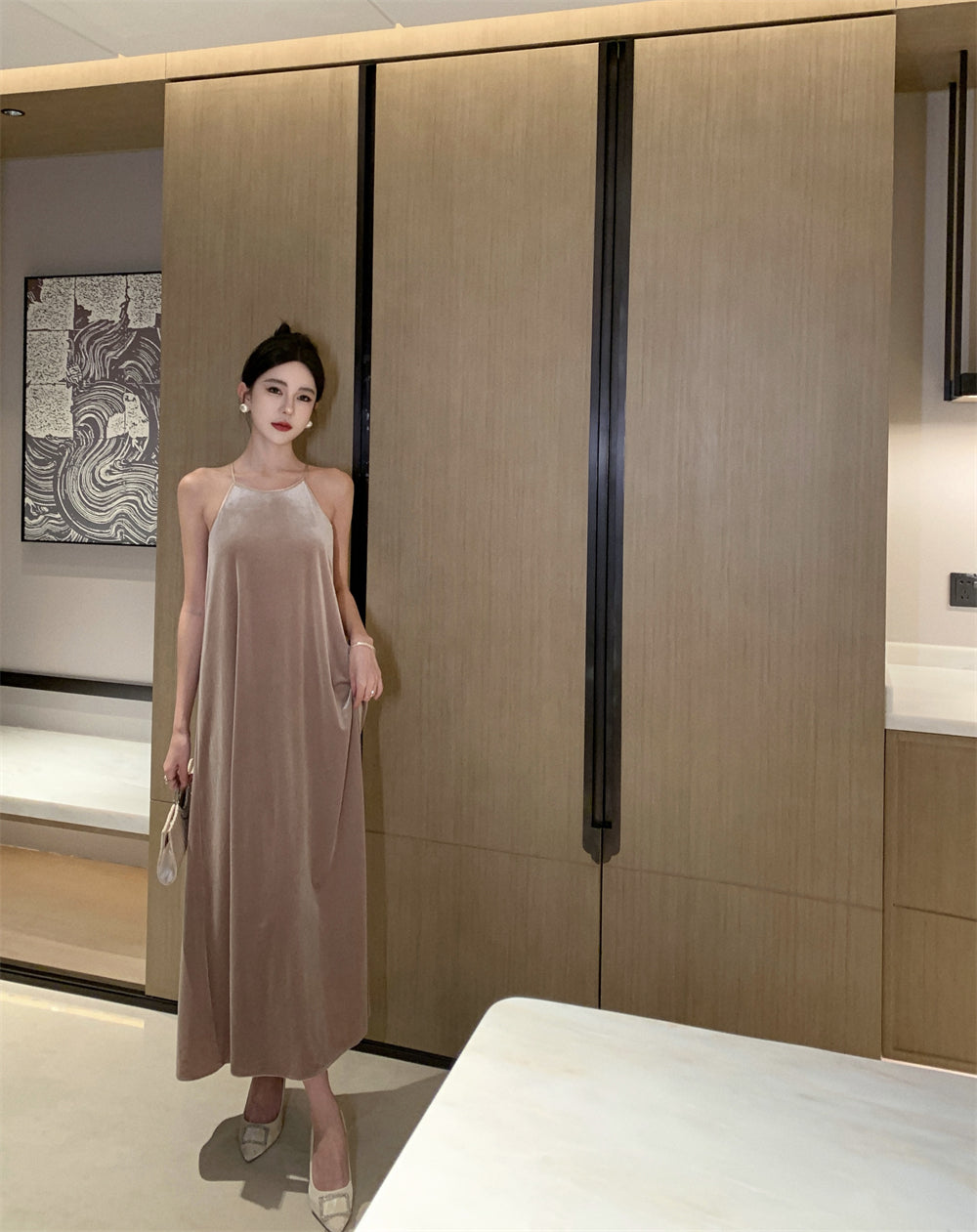 Charming Velvet Loose Fit Evening Maxi Dress Casual A-Line Flowy Hem Slit Halter Long Dress AP3568