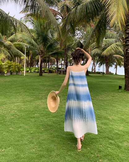 Classical Spaghetti Straps White & Blue Ombre Maxi Dress Novelty A-Line Pressed Pleated Long Dress AP3589
