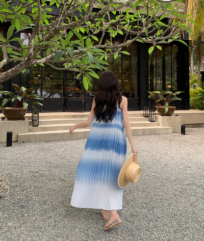 Classical Spaghetti Straps White & Blue Ombre Maxi Dress Novelty A-Line Pressed Pleated Long Dress AP3589