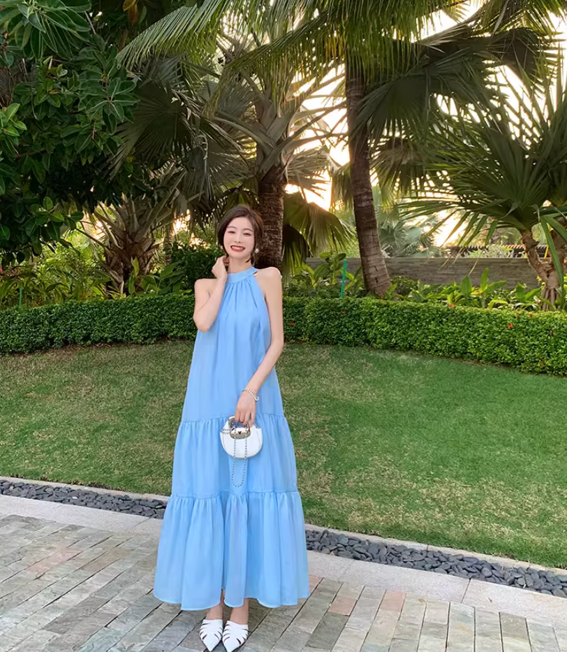 Luxury A-Line Flowy Blue Evening Maxi Dress Graceful Jewel Neck Tiered Hem Loose Fit Halter Long Dress AP3592