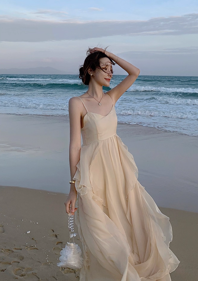 Superb A-Line Flowy Hem Maxi Dress Dreamy Spaghetti Straps Layered Tulle Long Dress AP3604