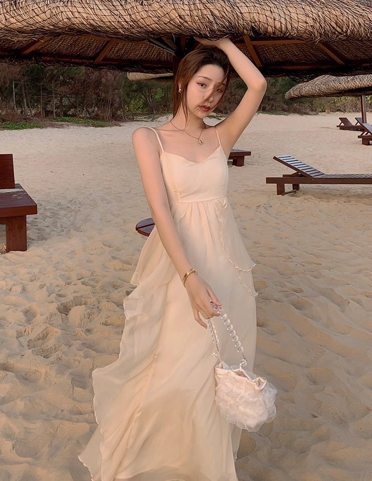 Superb A-Line Flowy Hem Maxi Dress Dreamy Spaghetti Straps Layered Tulle Long Dress AP3604
