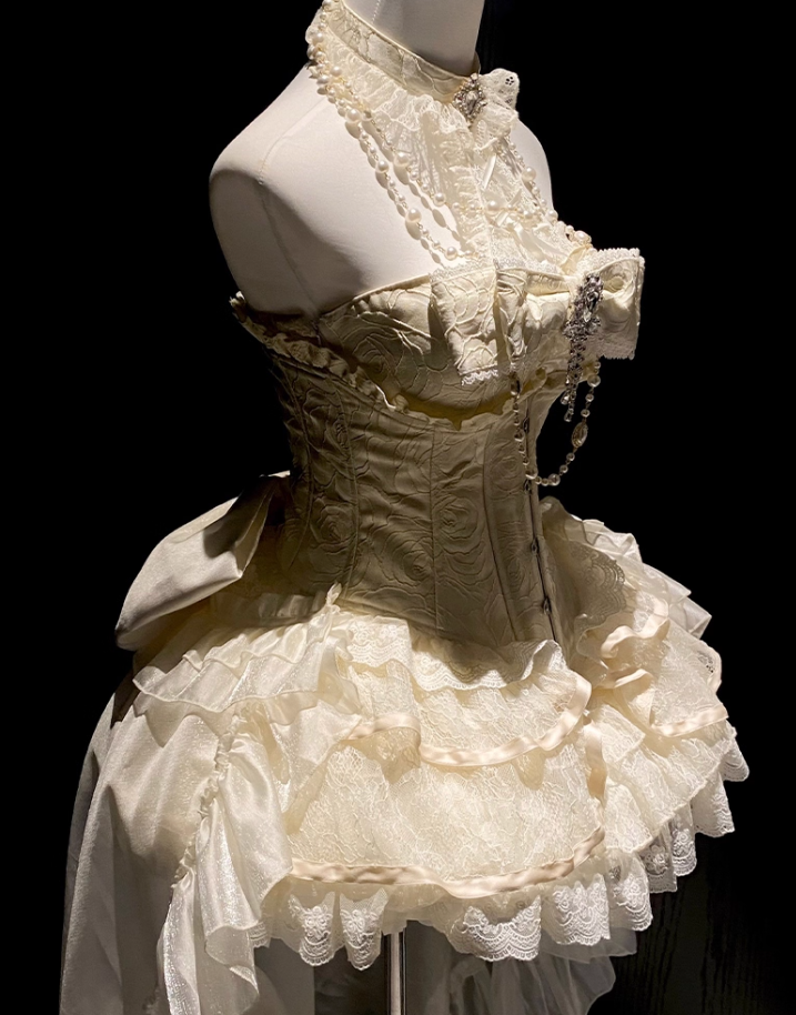 Chic A-Line Halter Neck Jacquard Birthday Dresses Pearls Bow Beading Rhinestones Lace Homecoming Dress AP3608