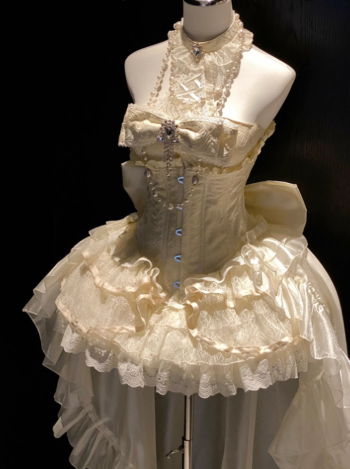 Chic A-Line Halter Neck Jacquard Birthday Dresses Pearls Bow Beading Rhinestones Lace Homecoming Dress AP3608