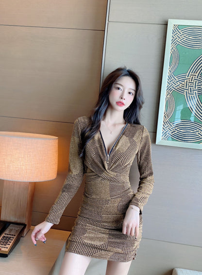 Dreamy Long Sleeve Bodycon Ruched Mini Dress Chic Deep V Neck Zipper Design Short Dress AP3620