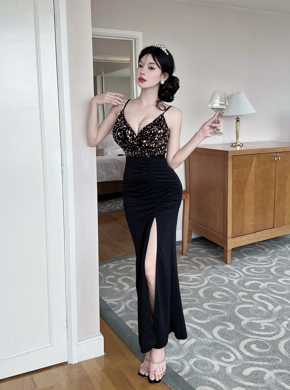 Sheen Pink Sequins High-Slit Maxi Dress Charming Black Spaghetti Strap Mermaid Long Dress AP3622