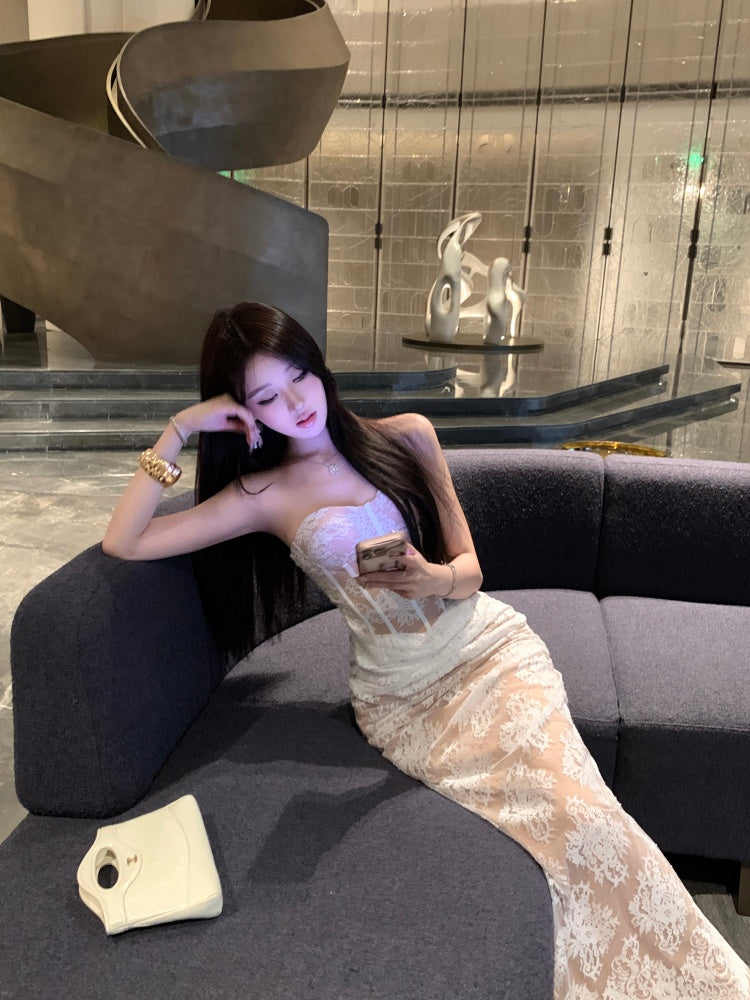 Gorgeous Strapless Backless Mermaid Evening Maxi Dresses Charming Lace Ruched Tulle Splicing Slit Long Dress AP3624