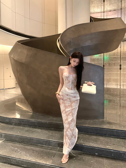 Gorgeous Strapless Backless Mermaid Evening Maxi Dresses Charming Lace Ruched Tulle Splicing Slit Long Dress AP3624