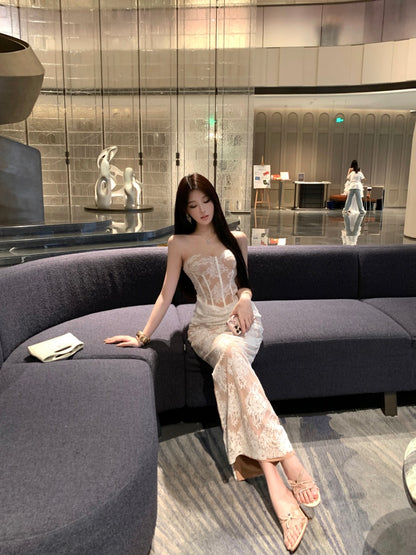 Gorgeous Strapless Backless Mermaid Evening Maxi Dresses Charming Lace Ruched Tulle Splicing Slit Long Dress AP3624