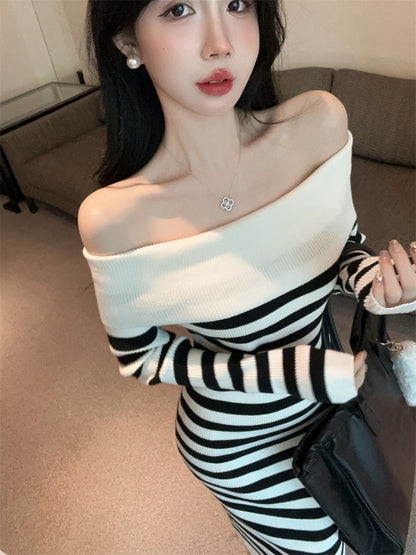 Simple Sheath Long Sleeve Maxi Dress Classical Off-Shoulder Black & White Stripe Long Dress AP3635