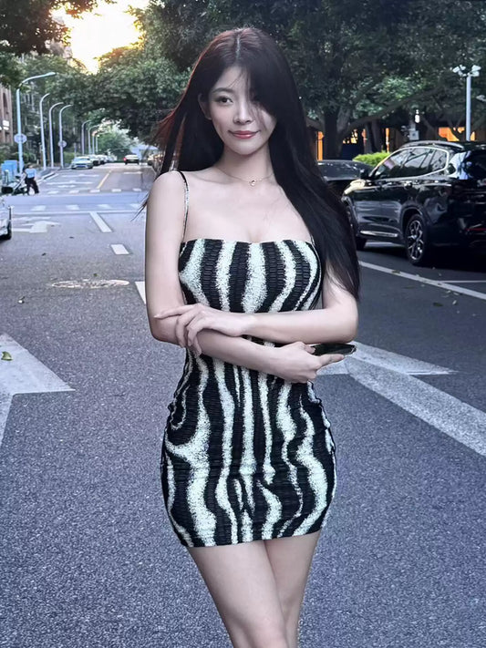 Stylish Bodycon Stripe Backless Mini Skirt Elegant Spaghetti Strap Parties Outfit Short Dress AP3641