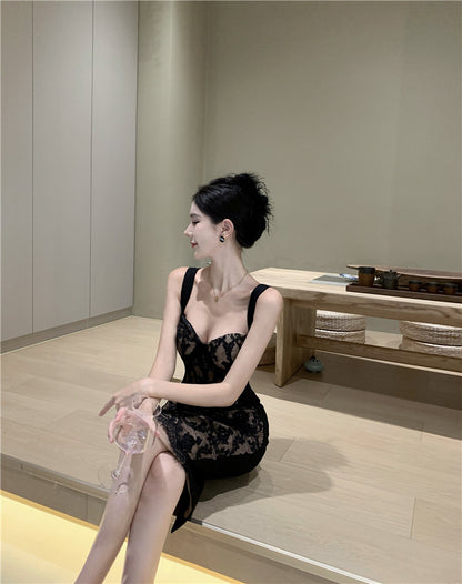 Modern Spaghetti Straps Slit Sheath Midi Dress Glam Cinched-Waist Black Lace Splicing Evening Long Dress AP3648