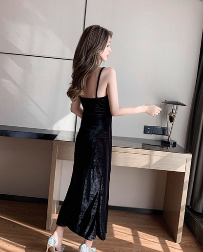 Fancy Sheath High-Slit Evening Maxi Dress Sexy Black Velvet Spaghetti Strap Long Dress AP3652