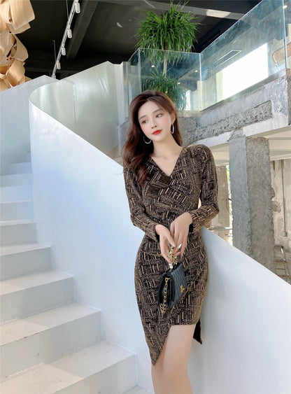 Delicate Sheath V Neck Print Mini Dress Elegant Long Sleeve Asymmetric Hem Short Dress AP3653