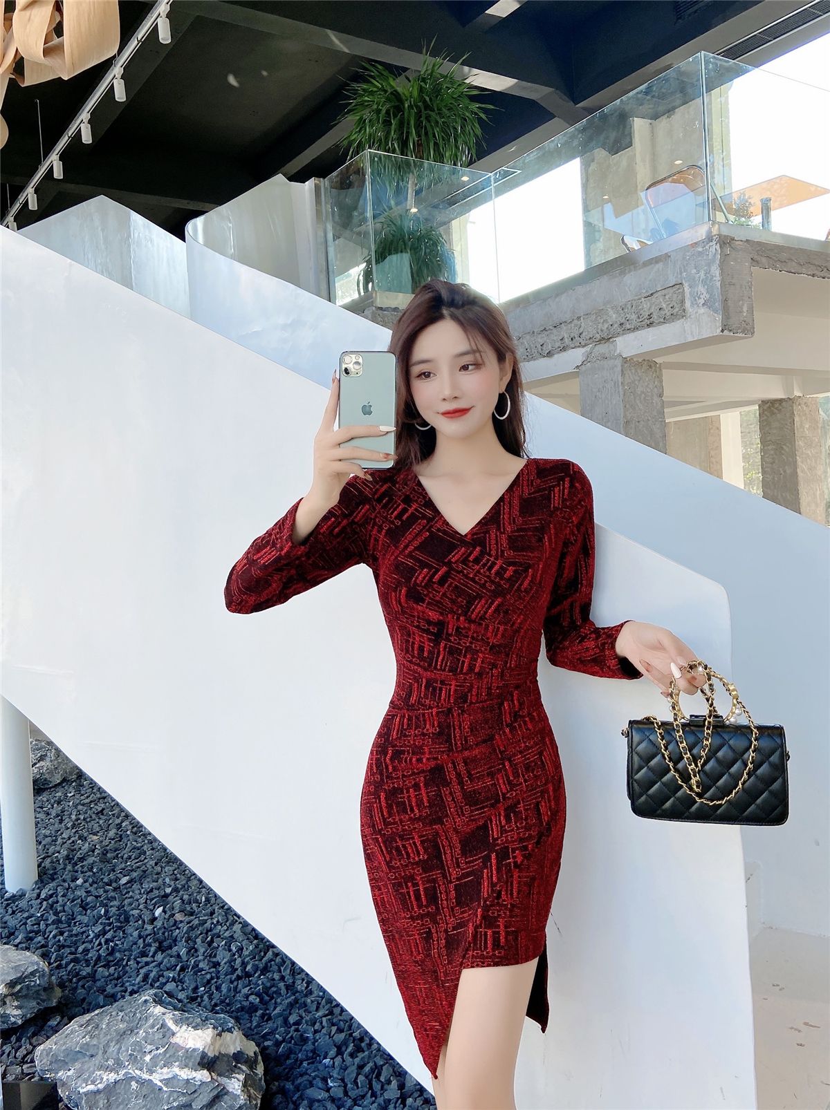 Hot Girls V Neck Asymmetric Hem Print Mini Dress Novelty Long Sleeve Sheath Short Dress AP3654
