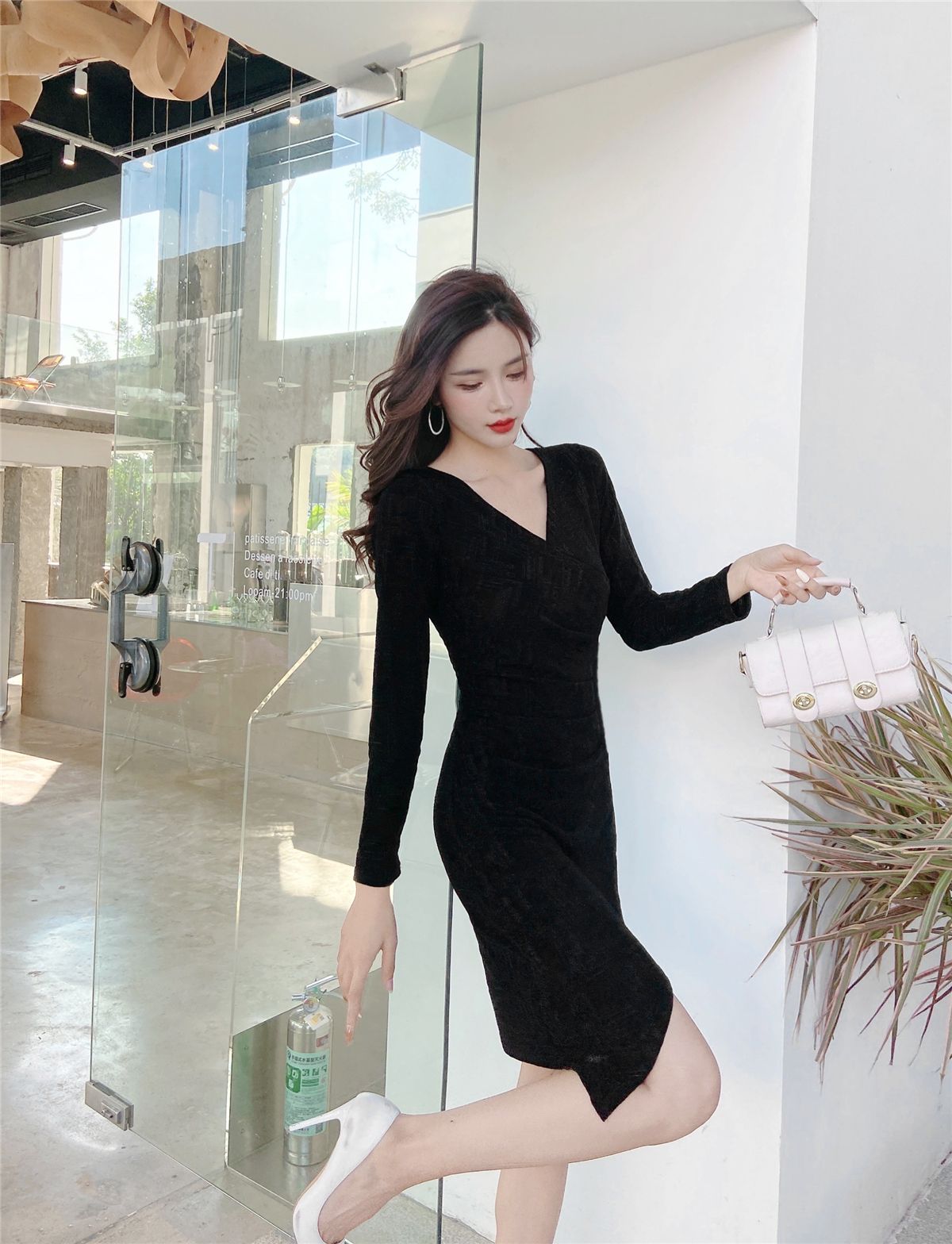 Gen Z Style V Neck Long Sleeve Sheath Mini Dress Simple Asymmetric Hem Black Short Dress AP3655