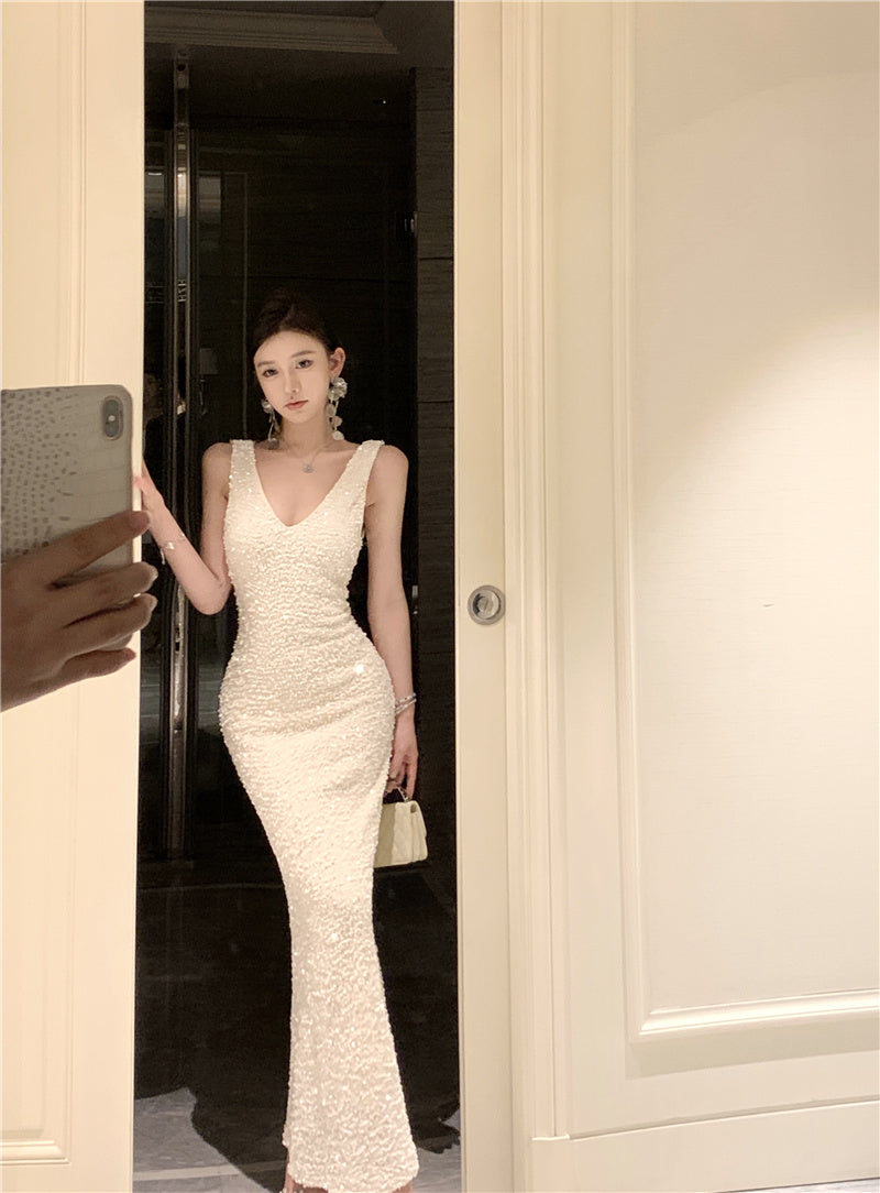 Enchanting V Neck Simple Evening Maxi Dress Fashion Glittering Sequins Design Mermaid Long Dress AP3666