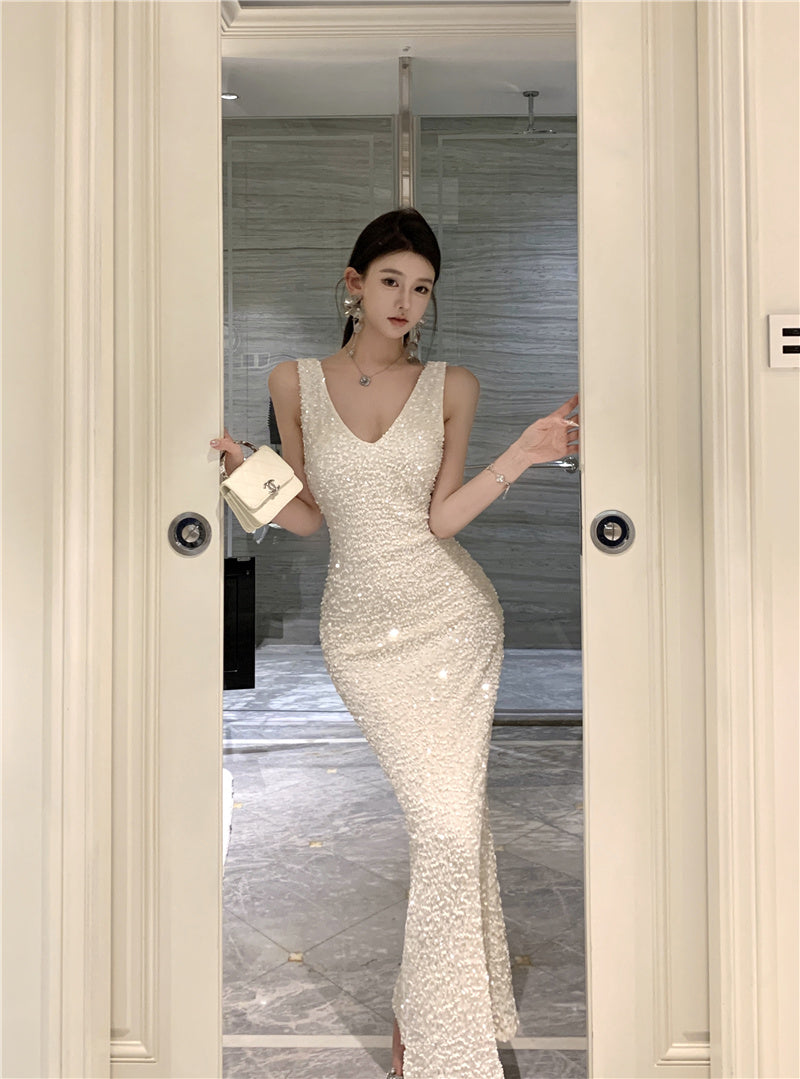 Enchanting V Neck Simple Evening Maxi Dress Fashion Glittering Sequins Design Mermaid Long Dress AP3666