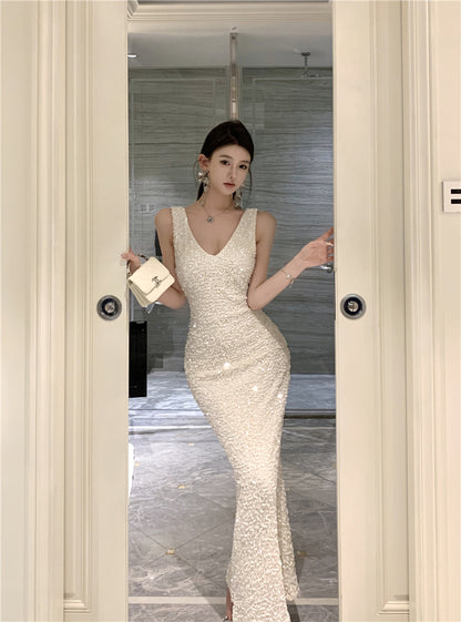 Enchanting V Neck Simple Evening Maxi Dress Fashion Glittering Sequins Design Mermaid Long Dress AP3666