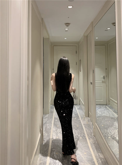 Superb Black Mermaid Evening Maxi Dress Sparkly Sequins Accent V Neck Long Dress AP3667