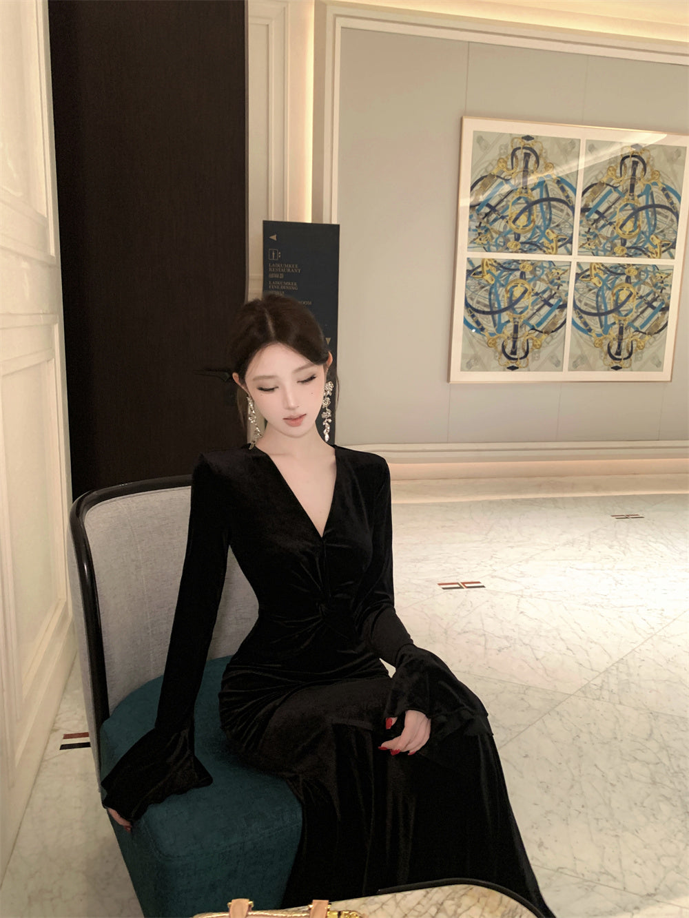 Amazing V Neck Long Bell Sleeve Maxi Dress Romantic Mermaid Minimalism Black Long Dress AP3669