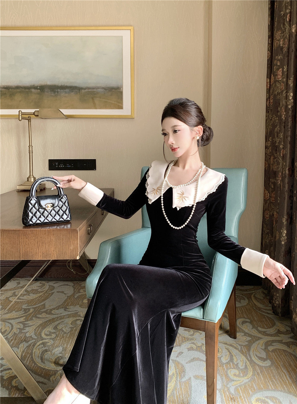 Fabulous Long Sleeve Embroidered Jewel Neck Maxi Dress French Style Mermaid Black Long Dress AP3676