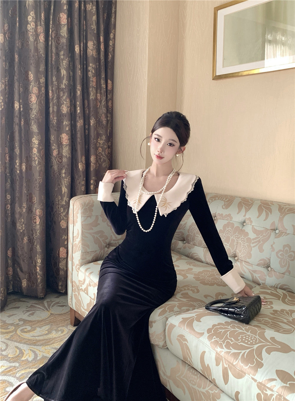 Fabulous Long Sleeve Embroidered Jewel Neck Maxi Dress French Style Mermaid Black Long Dress AP3676