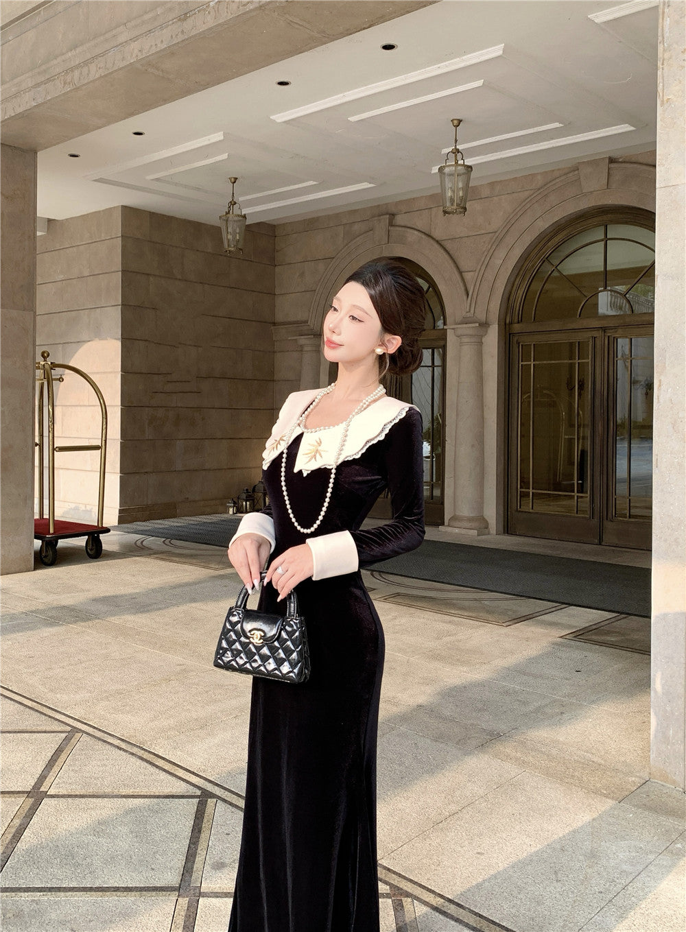 Fabulous Long Sleeve Embroidered Jewel Neck Maxi Dress French Style Mermaid Black Long Dress AP3676